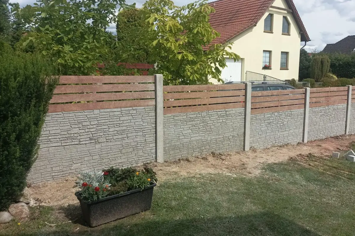 Betonové ploty Leon